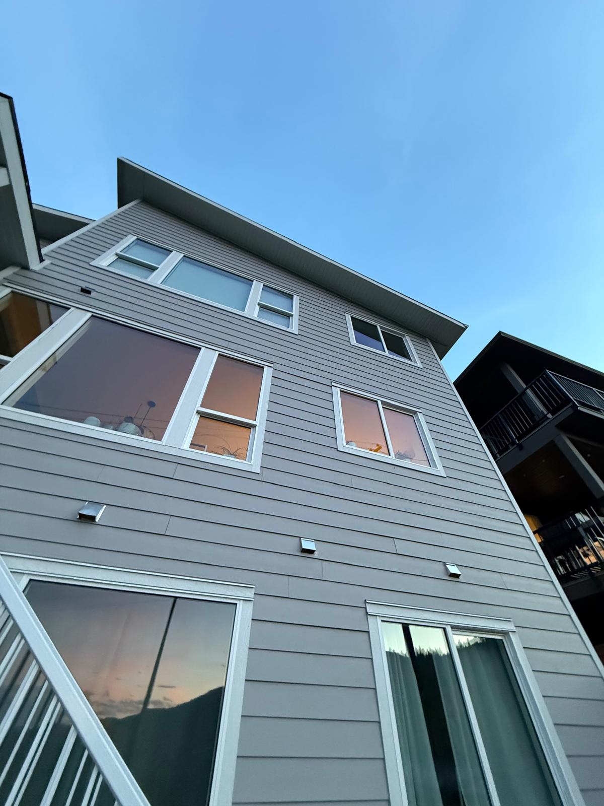 Freshly cleaned windows on a Kamloops home, project photo 9